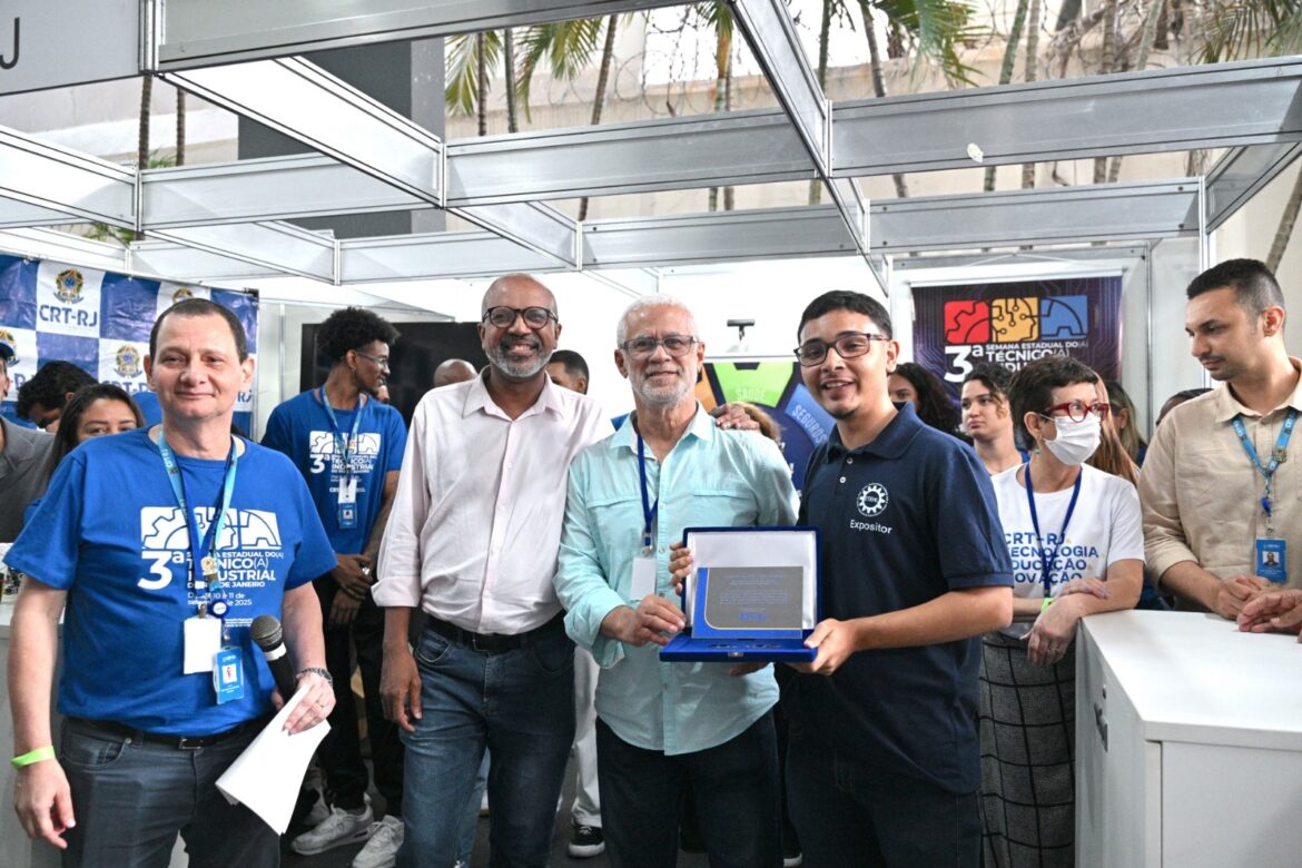 3ª Exposição de Projetos e Feira de Ciências na Semana do Técnico